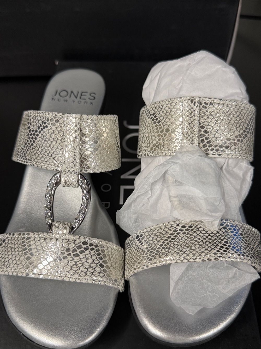 Jones New York Silver Snake-Print Slide Sandals with Crystal Accent SZ 5M NWT